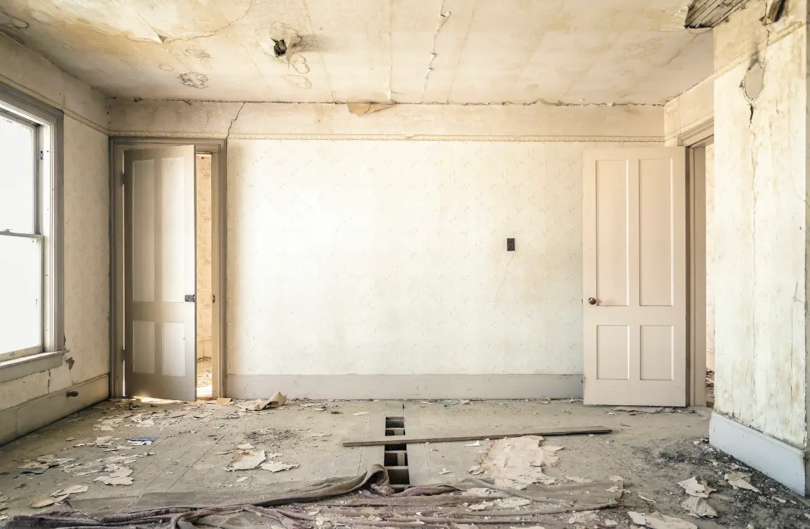 Waste disposal crew managing a cleanout project in Chanceford